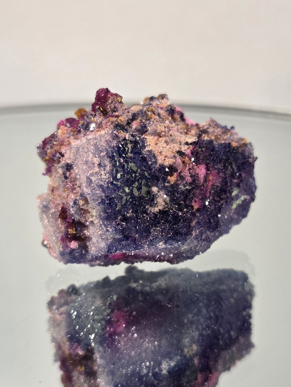 Lab Grown/ Honey Comb Ruby & Sapphire Phlogopite Corundum Gemstone (99 Carats)